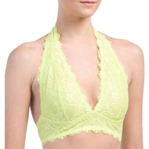 SOLD 9/13 - 3/$20 Bundle sale